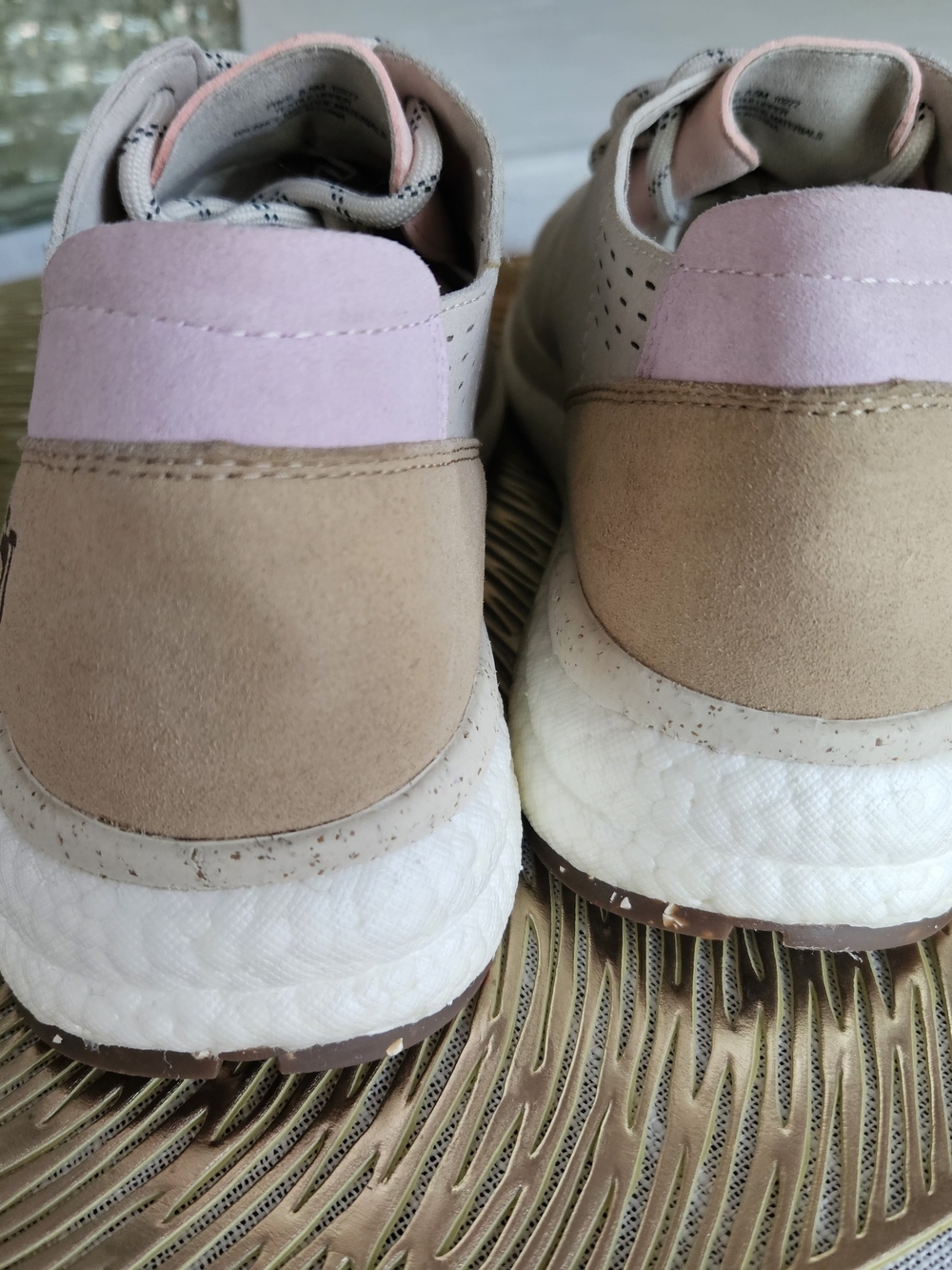 OTBT Free Beige Suede Athleisure Sneakers Women's Size 8.5 - Picture 6 of 12